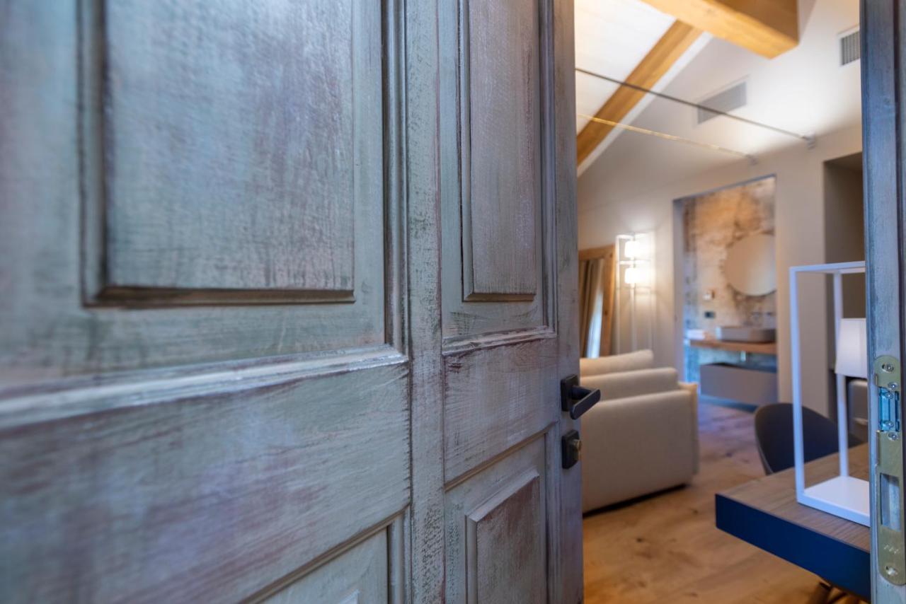 Bed and Breakfast Antica Dimora Dosio La Morra Exterior foto