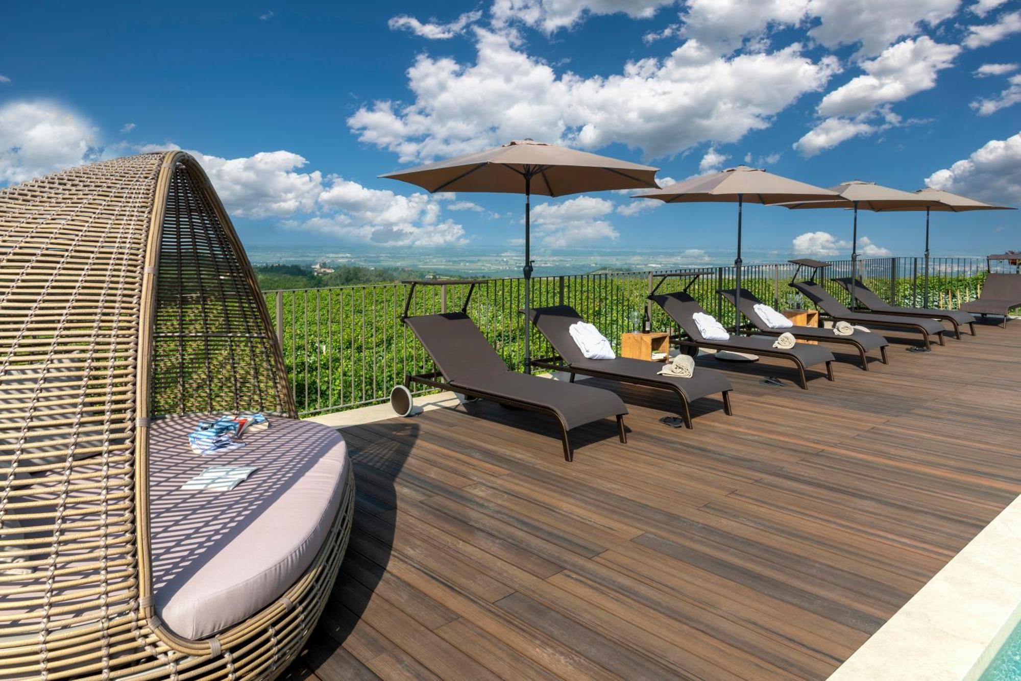 Bed and Breakfast Antica Dimora Dosio La Morra Exterior foto